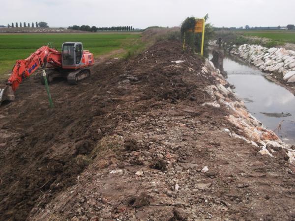 RIQUALIFICAZIONE CAVO LAGOZZO (PAVIA)